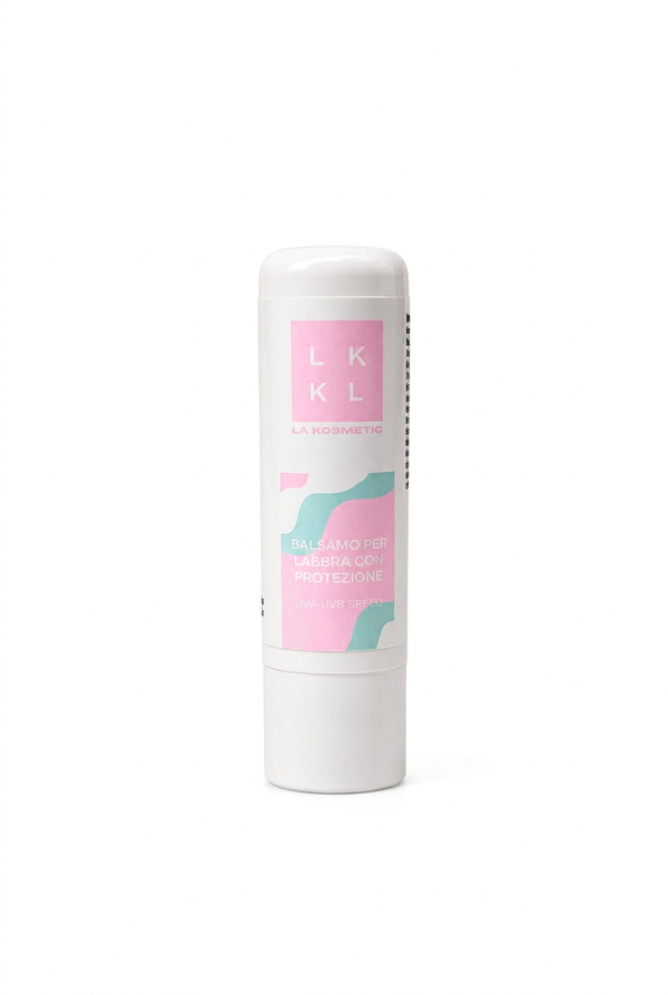 Burrocacao solare con sfondo bianco