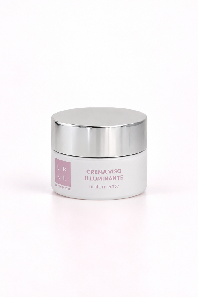 CREMA ILLUMINANTE UNIFORMANTE